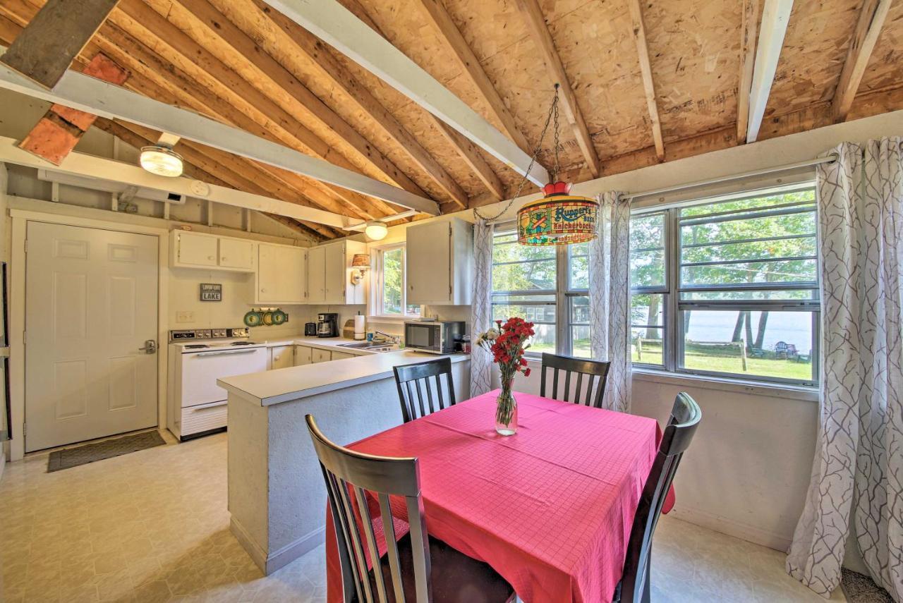 Rustic Retreat Across From Lake Family Friendly! Union Buitenkant foto