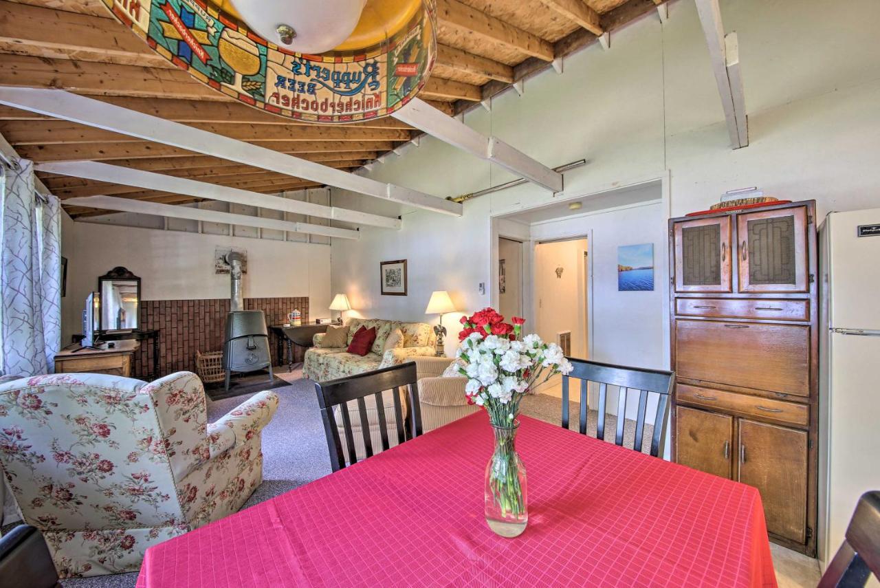 Rustic Retreat Across From Lake Family Friendly! Union Buitenkant foto