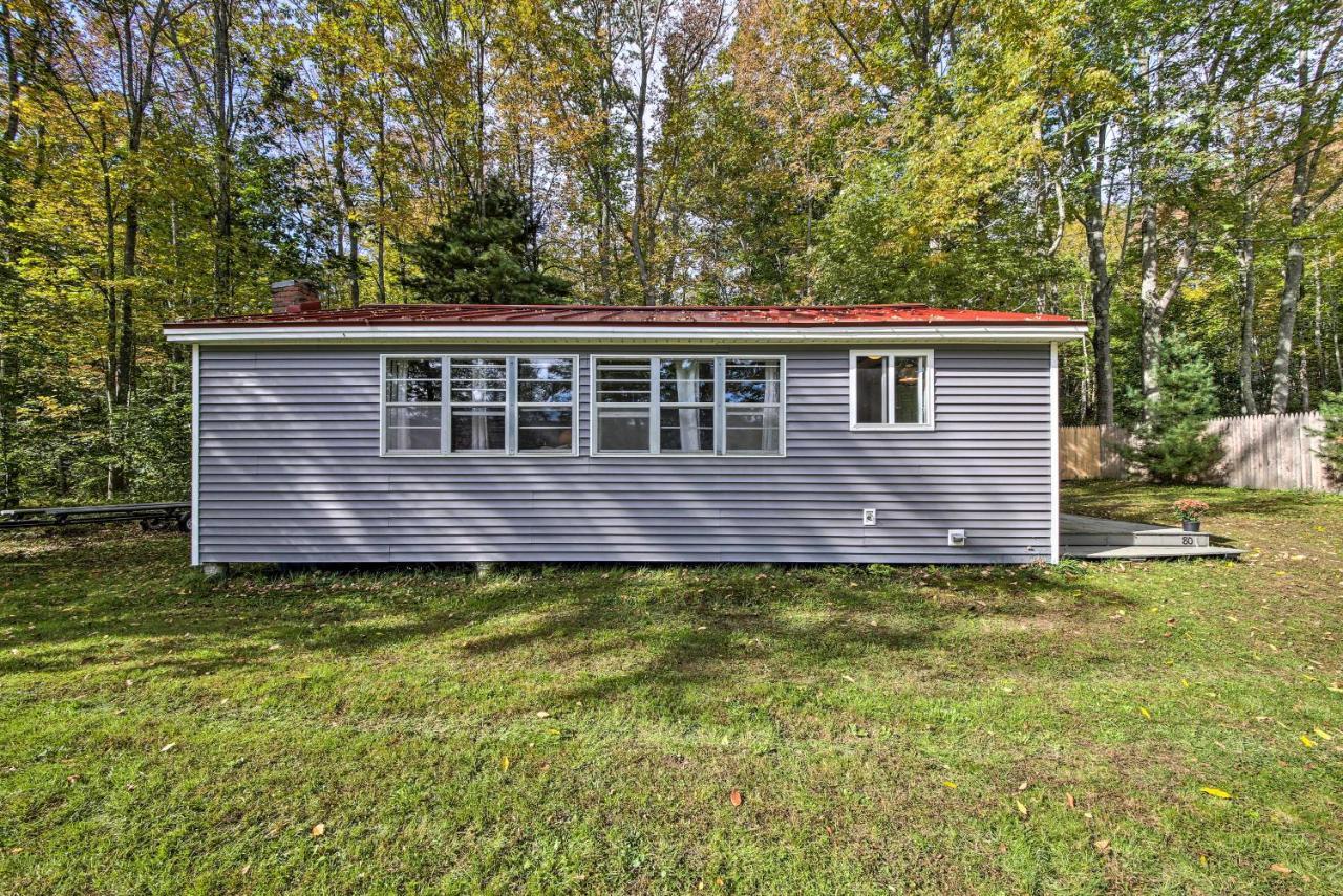 Rustic Retreat Across From Lake Family Friendly! Union Buitenkant foto