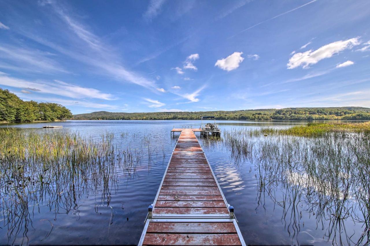 Rustic Retreat Across From Lake Family Friendly! Union Buitenkant foto